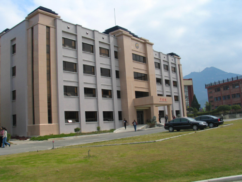 仰恩大学32