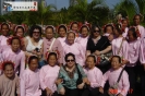 浔埔女穿着黄晨制作的衣服到马来西亚交流联谊