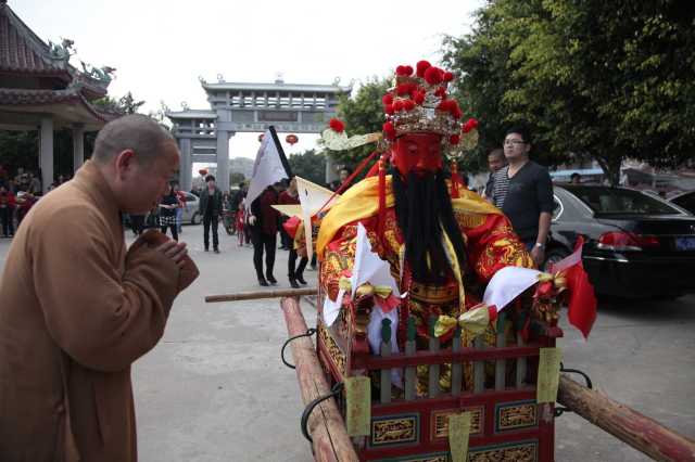 图90 海潮寺仁福王   摄影：孙秀锦