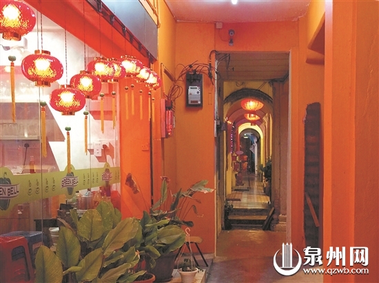 骑楼·红灯笼
