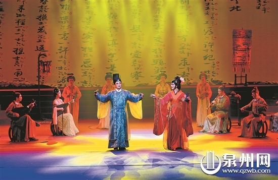 南音表演《千家罗绮管弦鸣》