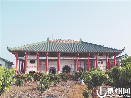 郑银聘设计的庙宇木雕作品《台湾高雄八正堂》